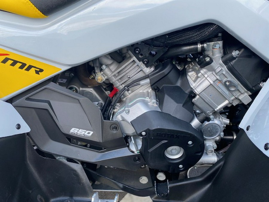 2024 Can-Am™ Renegade X mr 650