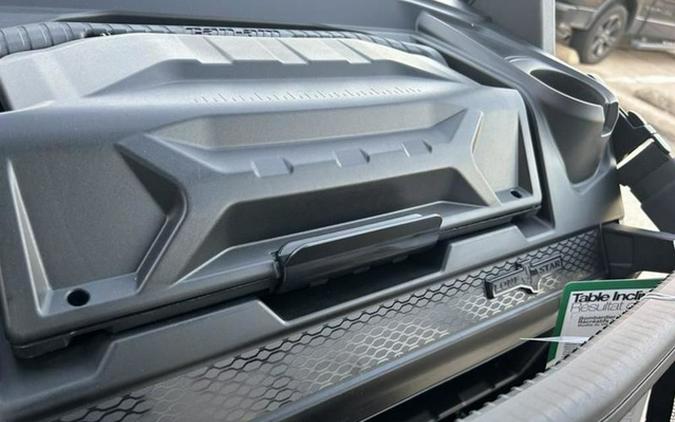 2025 Can-Am Defender MAX Lone Star HD10