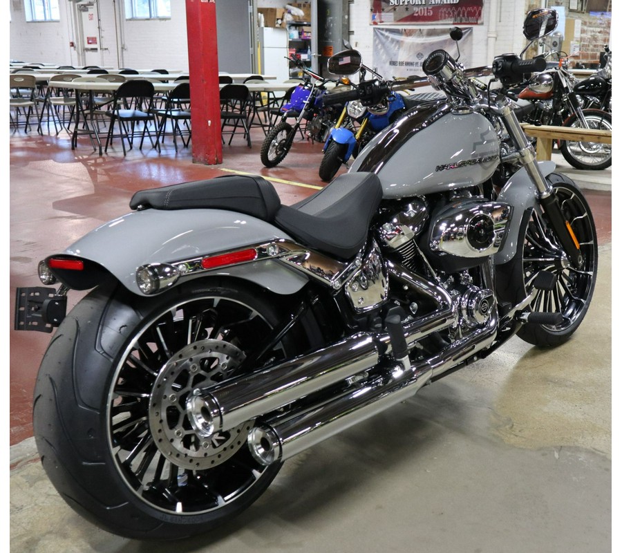 2025 Harley-Davidson Breakout®