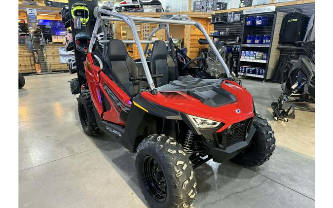 2026 Polaris RZR 200 EFI