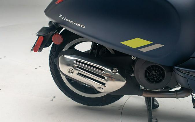 2025 Vespa Primavera 150 Tech