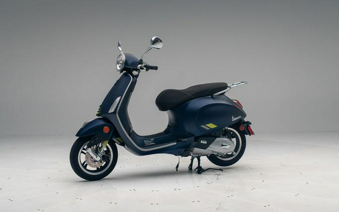 2025 Vespa Primavera 150 Tech