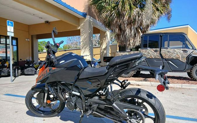 2026 KTM Duke 250
