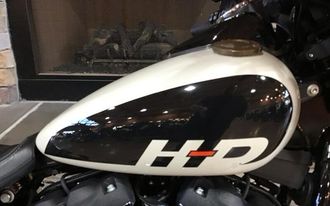 2022 Harley Davidson FXFBS Fat Bob 114