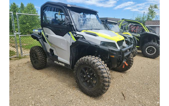 2023 Polaris Industries GENERAL XP 1000 SPORT