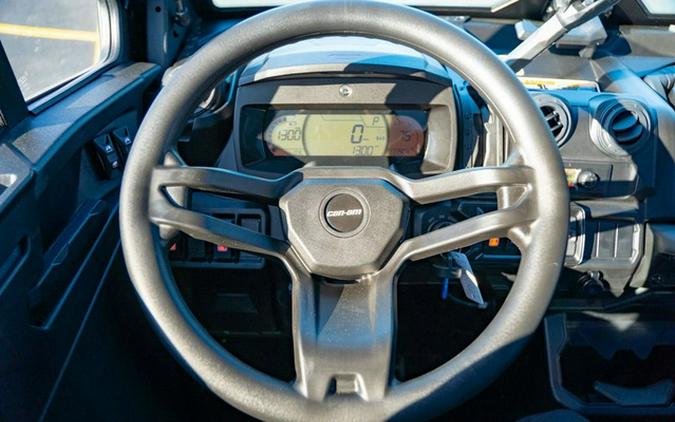 2026 Can-Am Defender PRO Limited HD10