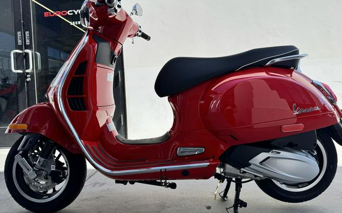 2027 Vespa GTS 310 Super