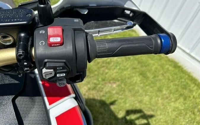 2025 Honda Africa Twin Adventure Sports ES DCT