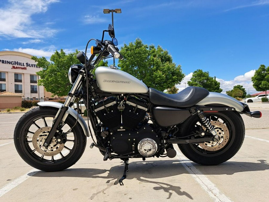 2009 Harley-Davidson® XL883N - Sportster® Iron 833™