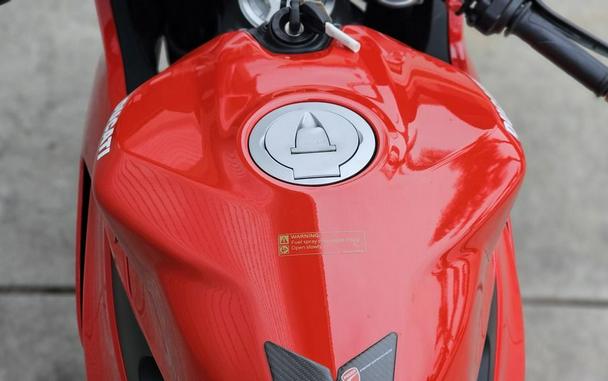 2021 Ducati Panigale V2 Ducati Red