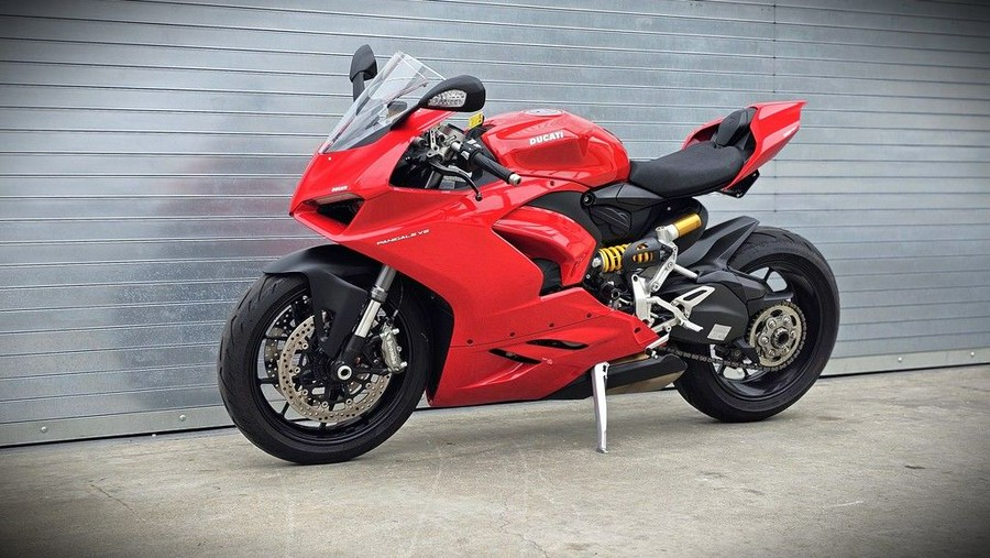 2021 Ducati Panigale V2 Ducati Red