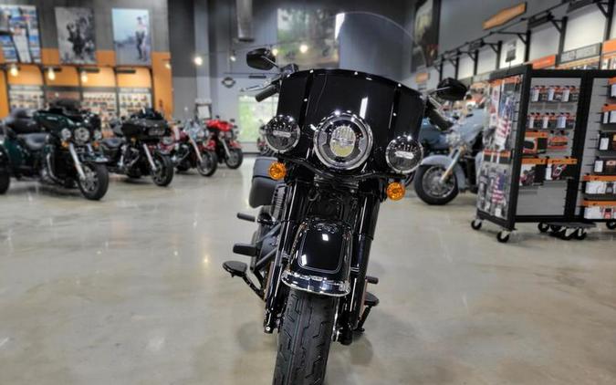 2024 Harley-Davidson® FLHCS - Heritage Classic