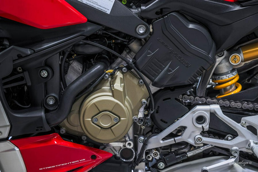 2022 Ducati Streetfighter V4 Ducati Red