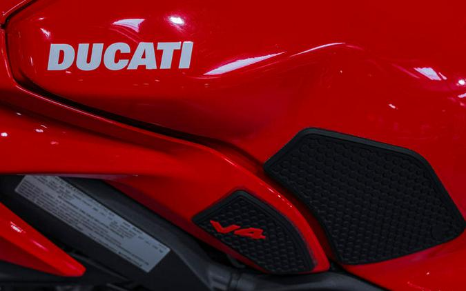 2022 Ducati Streetfighter V4 Ducati Red