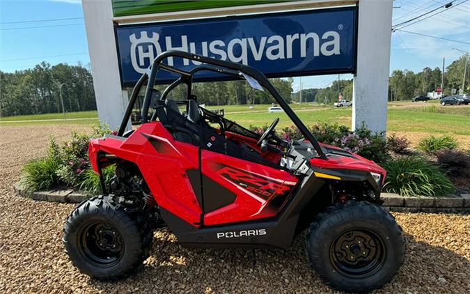 2025 Polaris RZR 200 EFI