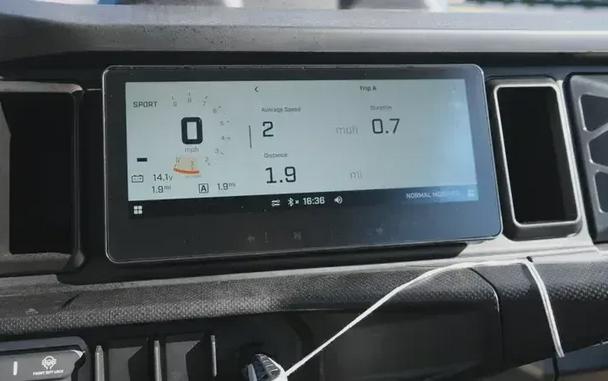 New 2026 CAN-AM DEFENDER MAX XT HD11 WITH 1025 INCH TOUCHSCREEN