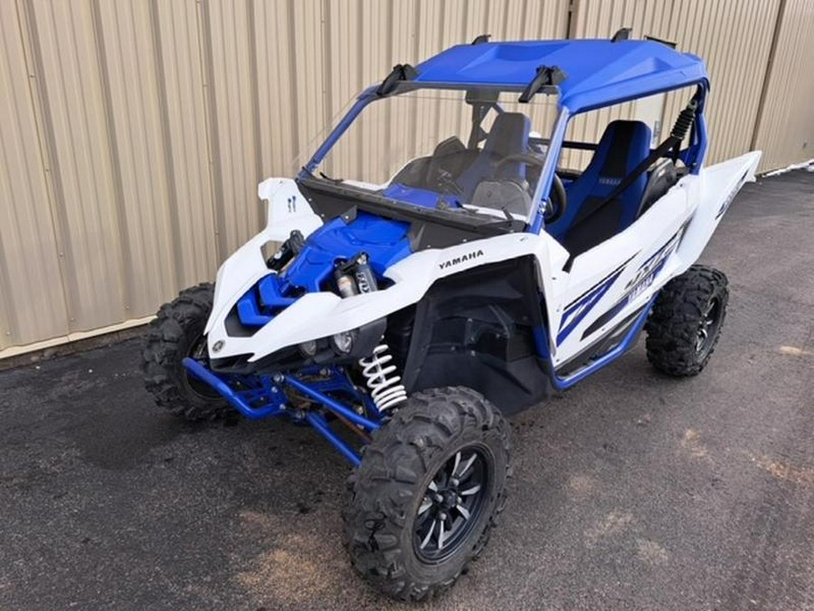 2017 Yamaha YXZ1000R SS Team Yamaha Blue