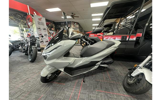 2026 PCX 160 - Honda