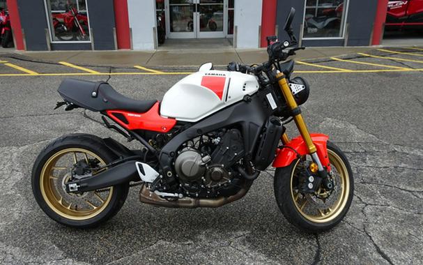 2025 Yamaha XSR 900