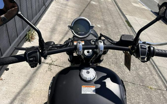 2022 Moto Guzzi V9 Bobber E5