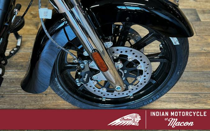 2024 Indian Motorcycle® Chieftain® Base