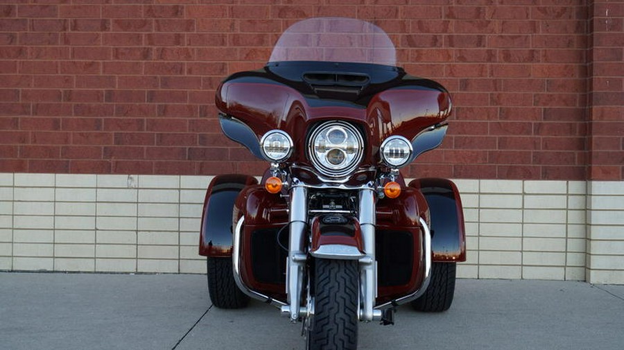 2024 Harley-Davidson® FLHTCUTG - Tri Glide® Ultra