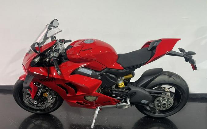 2024 Ducati Panigale V4 Red