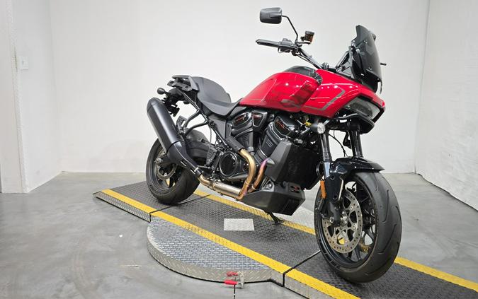 RA1250ST 2025 Pan America® 1250 ST