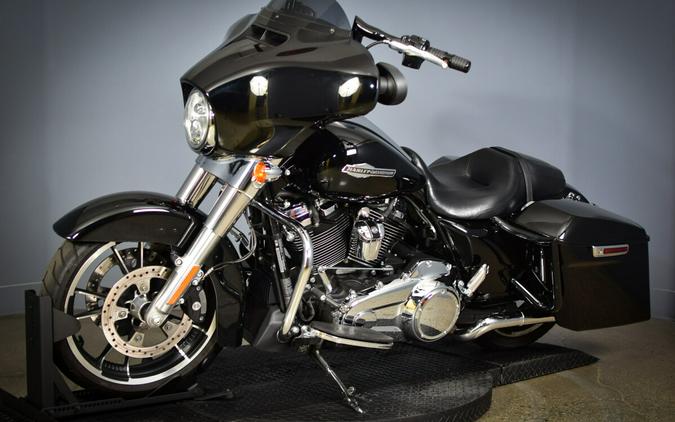 2022 Harley-Davidson Street Glide