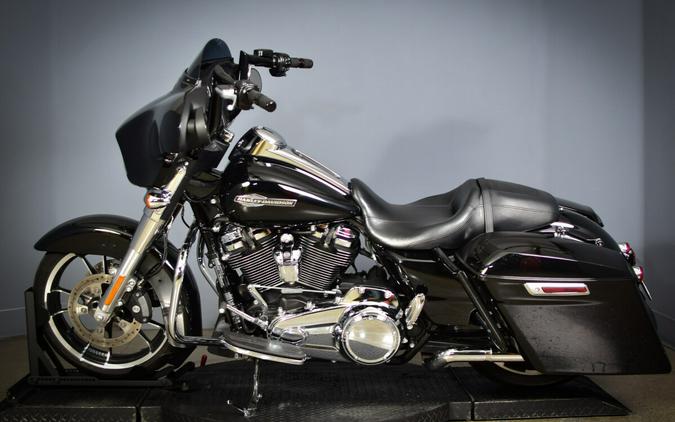 2022 Harley-Davidson Street Glide