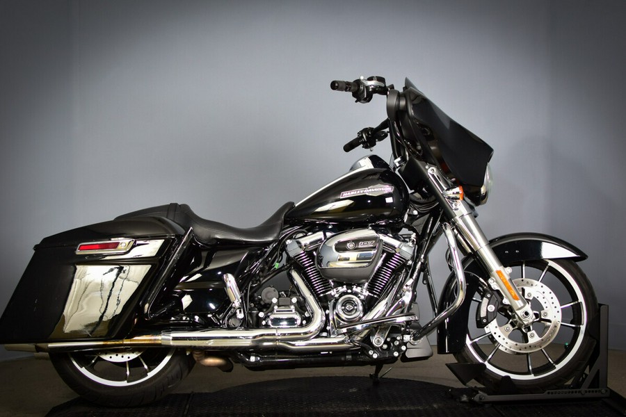 2022 Harley-Davidson Street Glide