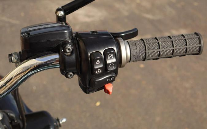 2016 Harley-Davidson® FLHR - Road King®