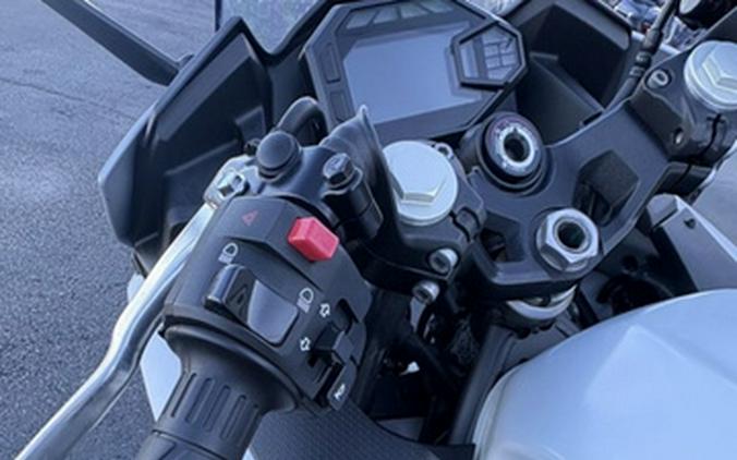 2025 Kawasaki Ninja 500 ABS