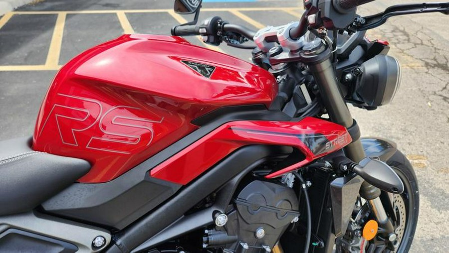 2024 Triumph Street Triple 765 RS Carnival Red