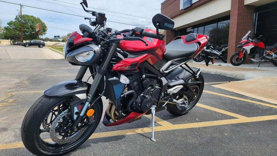 2024 Triumph Street Triple 765 RS Carnival Red