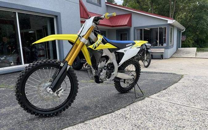 2022 Suzuki RM-Z250 Review [The Playful Motocross Racebike]