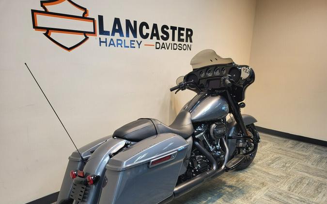 2021 Harley-Davidson® Street Glide® Special Gauntlet Gray Metallic - Black Finish FLHXS
