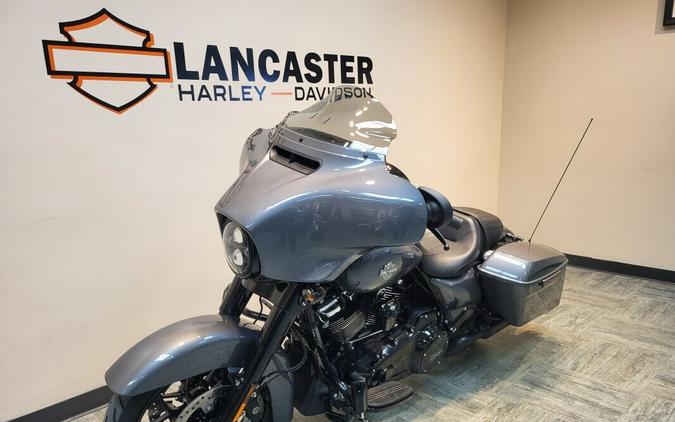 2021 Harley-Davidson® Street Glide® Special Gauntlet Gray Metallic - Black Finish FLHXS