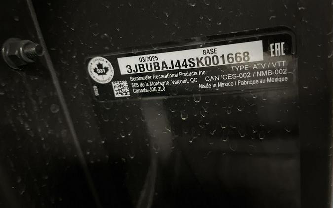 2025 Can-Am DEFENDER MAX DPS 62 HD7 - COMPASS GREEN