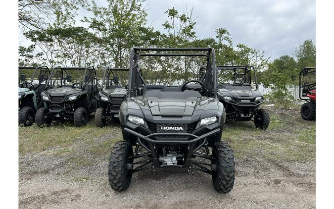 2026 Pioneer 700 Deluxe - Honda