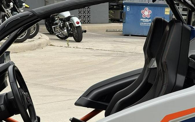 2022 Polaris Slingshot® Slingshot® R Midnight Storm Fade (Manual)