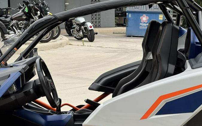 2022 Polaris Slingshot® Slingshot® R Midnight Storm Fade (Manual)