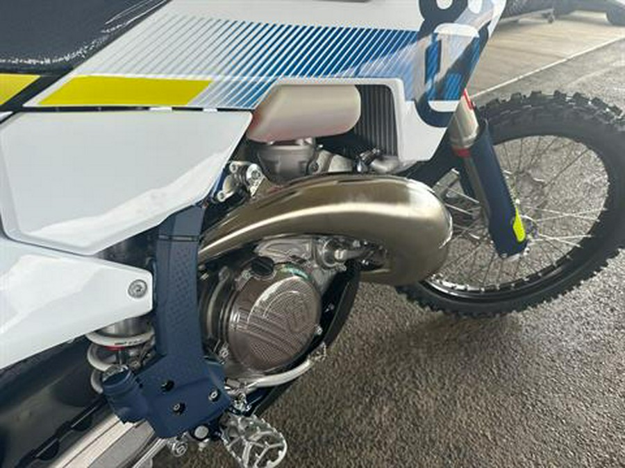 2024 Husqvarna TE 300