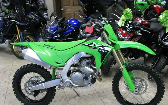 2024 Kawasaki KX450 First Look [9 Fast Facts, Specs, Photos]