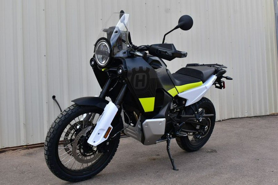 New 2023 HUSQVARNA NORDEN 901 BLACK