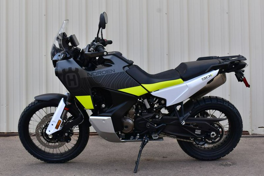 New 2023 HUSQVARNA NORDEN 901 BLACK