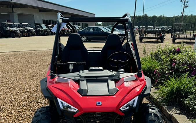 2025 Polaris RZR 200 EFI