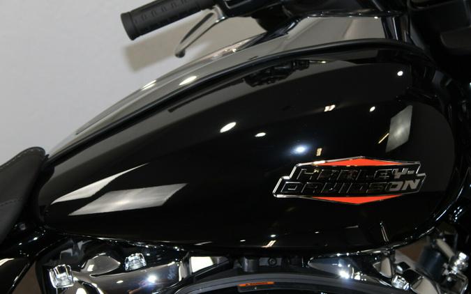 Harley-Davidson® Street Glide® 2026 FLHX 84671949 VIVID BLACK