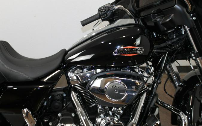 Harley-Davidson® Street Glide® 2026 FLHX 84671949 VIVID BLACK