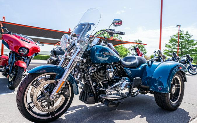 2021 Harley-Davidson Freewheeler Billiard Teal